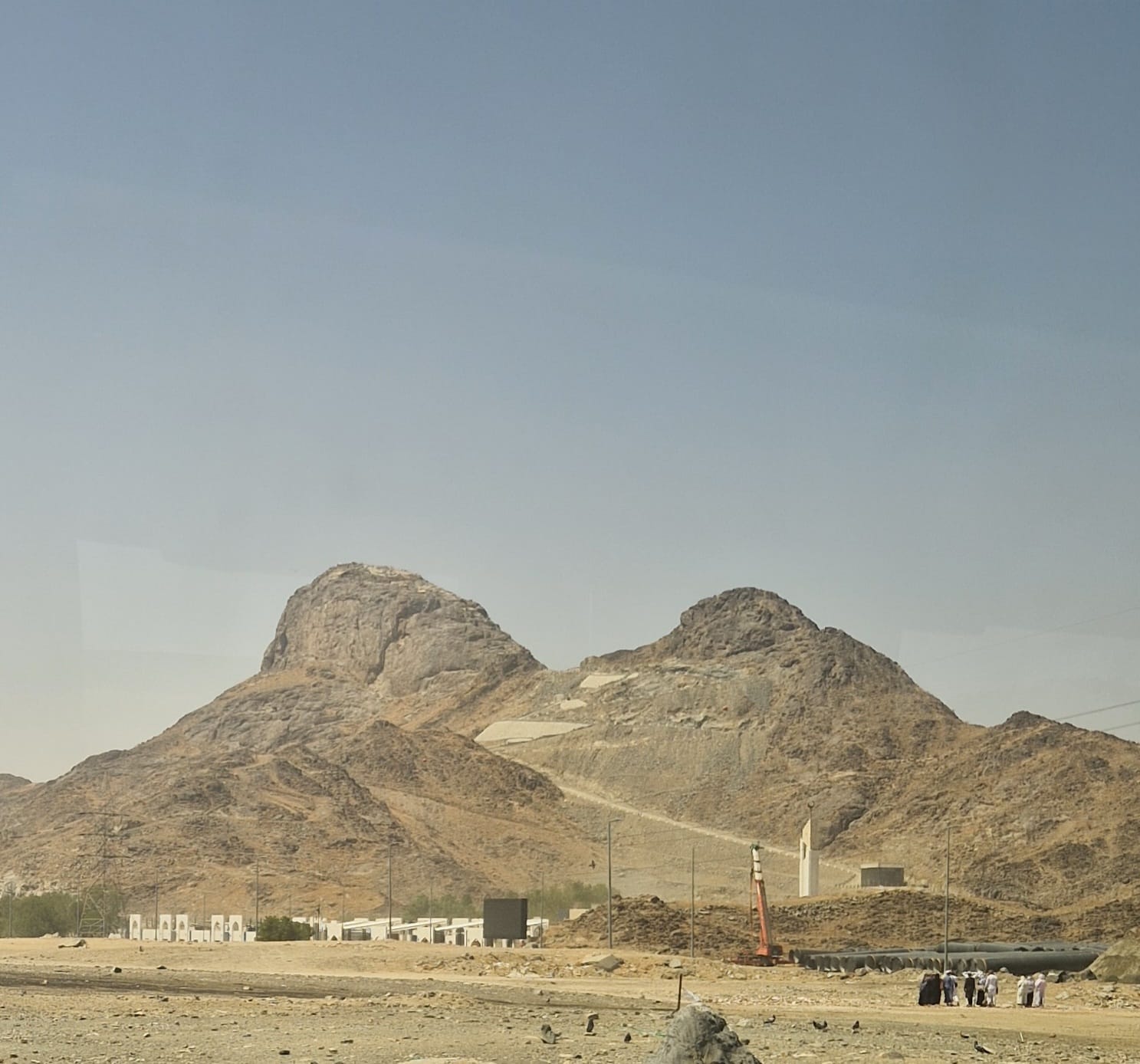 Brdo svjetlosti i pećina Hira 